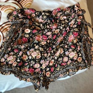 American Eagle Soft, Floral Shorts